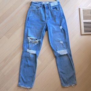 Hollister Curvy High-Rise Ripped Medium Wash Mom Jeans